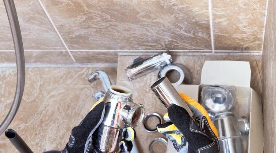 Expert Emergency Roof Repairs services in Sarles, ND